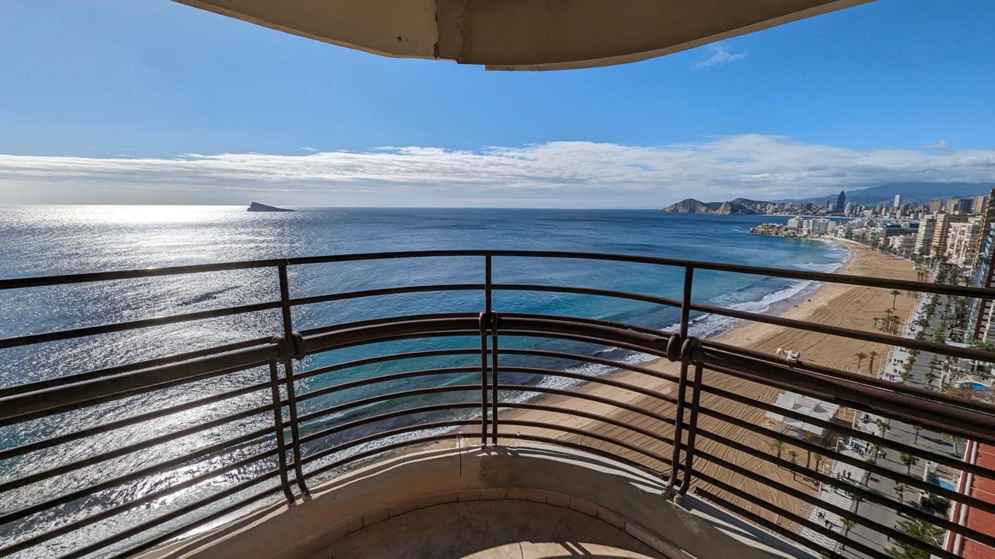 Las Arenas Sea Front Apartments 貝尼多姆 外观 照片