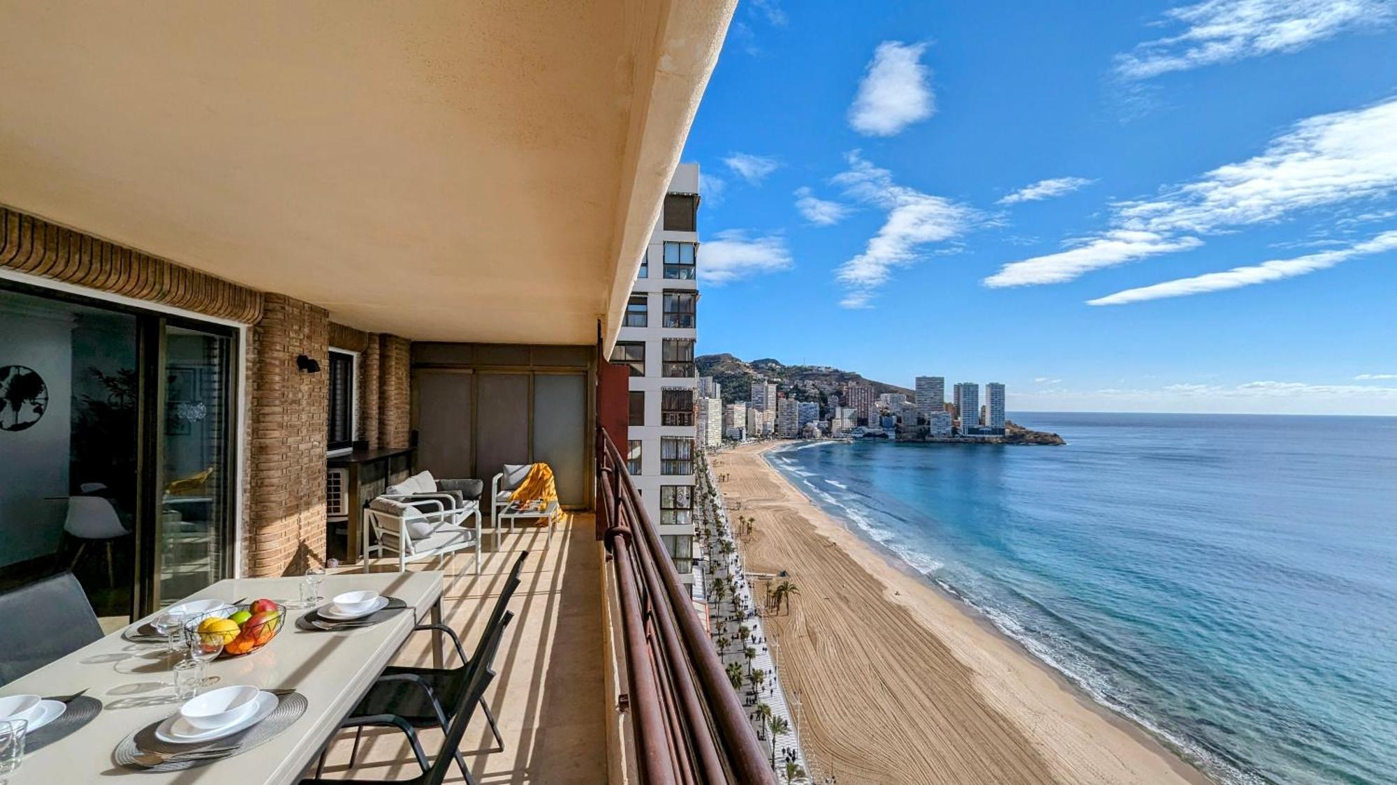 Las Arenas Sea Front Apartments 貝尼多姆 外观 照片